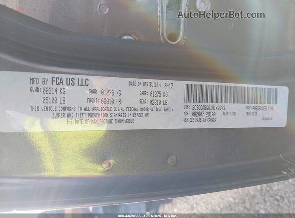 2C3CCABG6JH142973 2018 CHRYSLER 300 Gray Widok komory silnika