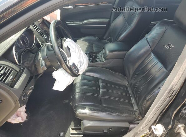 2C3CCABG6MH523999 2021 CHRYSLER 300 Черный 