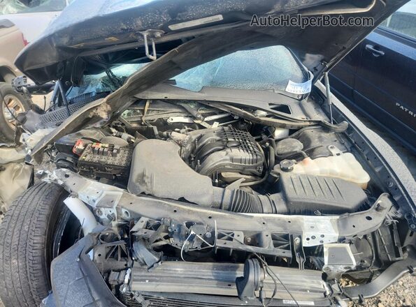 2C3CCABG6PH537731 2023 CHRYSLER 300 Черный Вид задней части салона