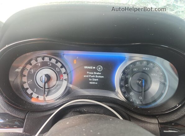 2C3CCABG6PH537731 2023 CHRYSLER 300 Черный Вид щитка приборов