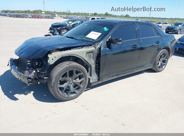 2C3CCABG7NH228895 2022 CHRYSLER 300 Черный Передняя левая четверть