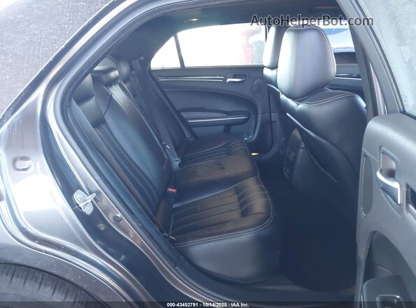 2C3CCABG7PH641015 2023 CHRYSLER 300 Black VIN կոդի պիտակի տեսք