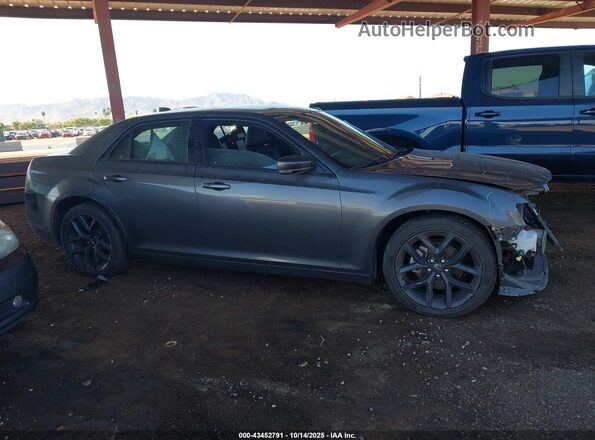 2C3CCABG7PH641015 2023 CHRYSLER 300 Black Սալոնի հետևի տեսք