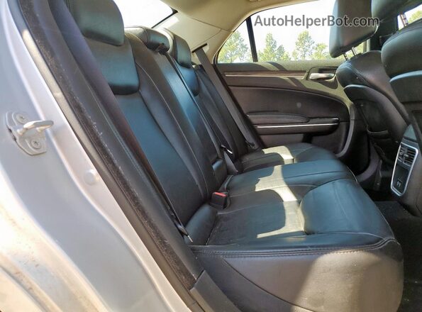 2C3CCADG1NH131527 2022 CHRYSLER 300 Silver 