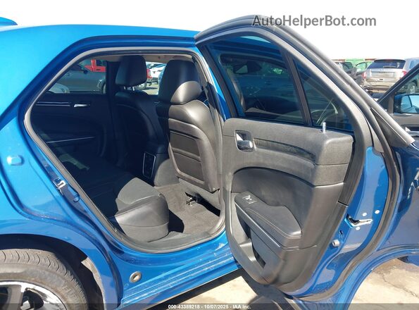 2C3CCADG9PH590095 2023 CHRYSLER 300 Blue Widok naklejki z numerem VIN