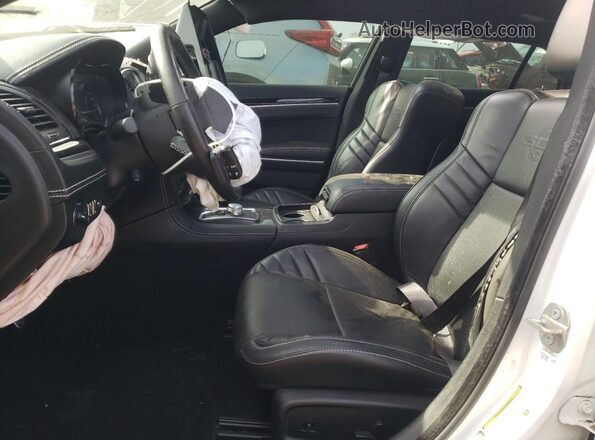2C3CCAPJ5PH501422 2023 CHRYSLER 300 White Vista interior delantera