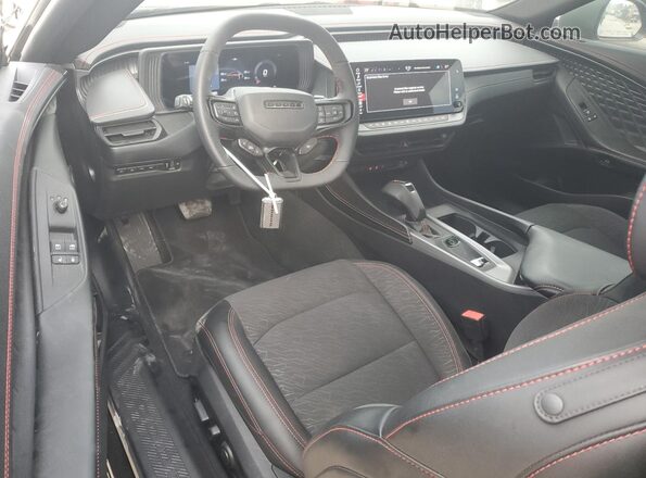 2C3CDBCK9SR542429 2025 DODGE CHARGER Green Առջևի վահանակի տեսք