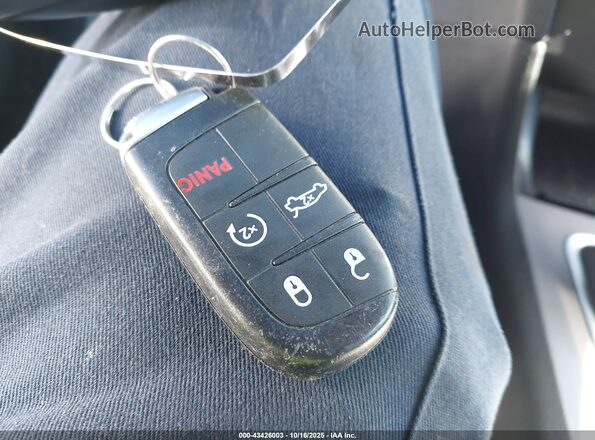 2C3CDXBG9NH255645 2022 DODGE CHARGER Gray Widok deski rozdzielczej