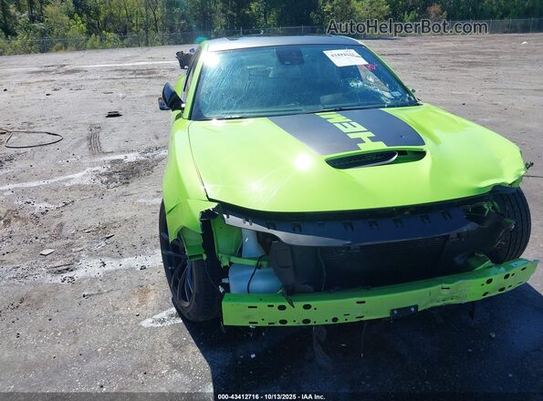 2C3CDXGJ4PH642918 2023 DODGE CHARGER Green Widok z przodu