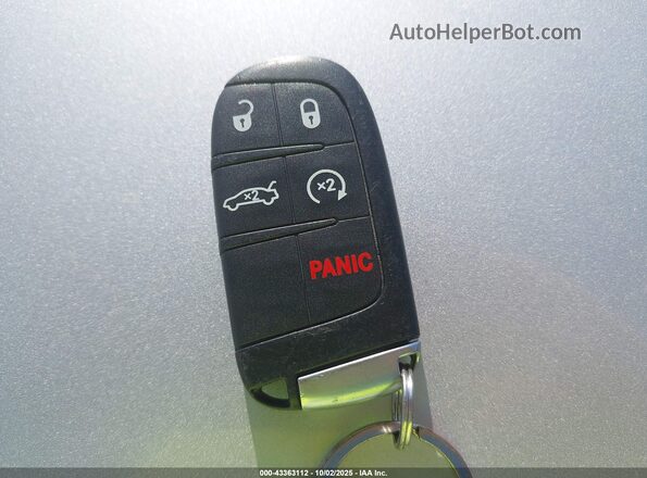 2C3CDXHG2LH200510 2020 DODGE CHARGER Blue Вид панелі приладів