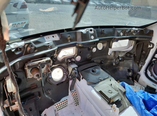 2C3CDXL99LH140914 2020 DODGE CHARGER White ხელსაწყოთა პანელის ხედი