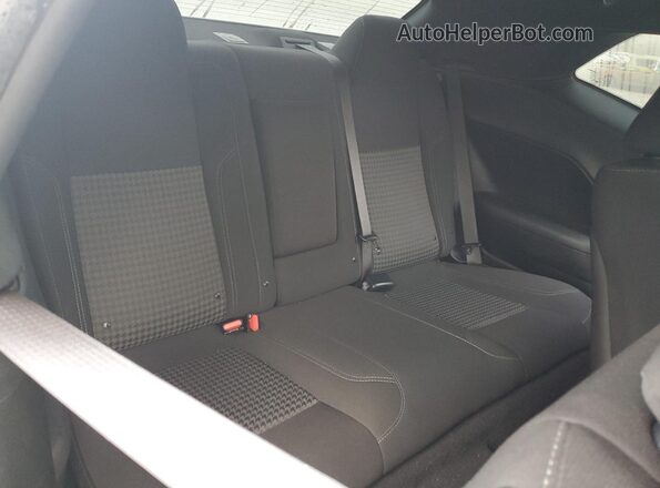 2C3CDZAG0LH151233 2020 DODGE CHALLENGER Black Vista de los asientos traseros