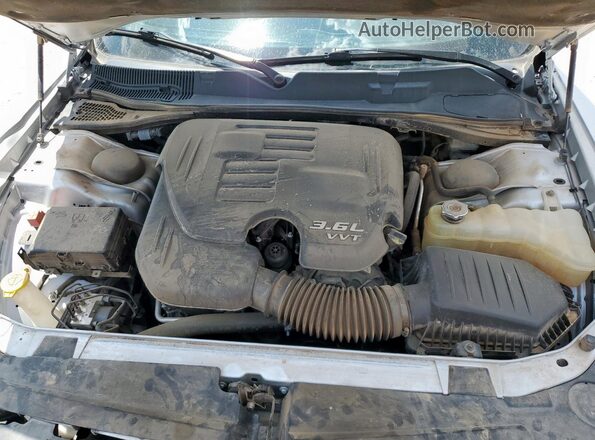 2C3CDZAG3LH146561 2020 DODGE CHALLENGER Silver Rear interior view