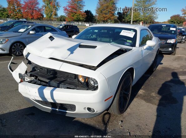 2C3CDZAG4JH334373 2018 DODGE CHALLENGER White 