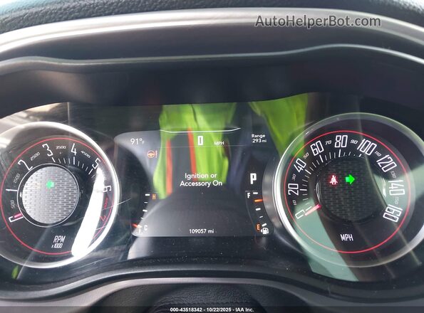 2C3CDZAG7LH152394 2020 DODGE CHALLENGER Фиолетовый Вид задних сидений
