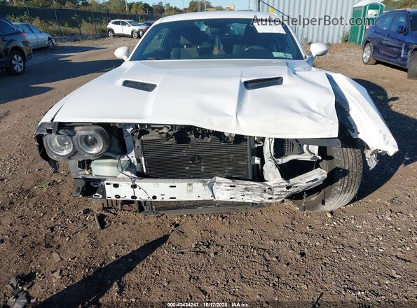2C3CDZBT3JH294394 2018 DODGE CHALLENGER Белый 