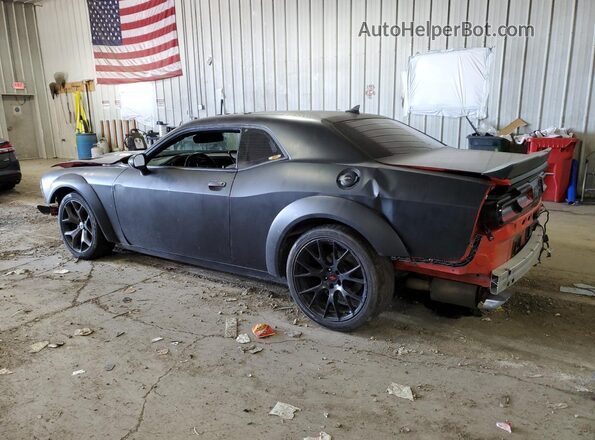 2C3CDZFJ0LH169235 2020 DODGE CHALLENGER Черный Задняя левая четверть