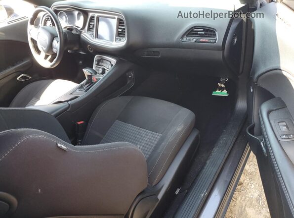 2C3CDZFJ3LH103696 2020 DODGE CHALLENGER Серый Вид панели приборов