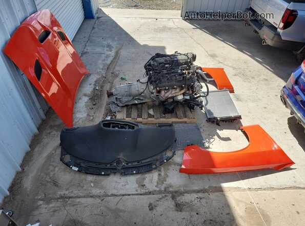 2C3CDZFJ8LH218312 2020 DODGE CHALLENGER Оранжевый Вид задних сидений