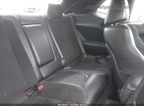 2C3CDZFJ8MH631767 2021 DODGE CHALLENGER Silver Widok naklejki z numerem VIN
