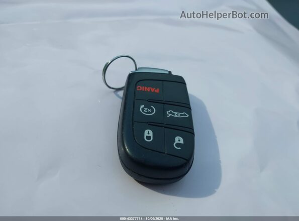 2C3CDZJG1NH246984 2022 DODGE CHALLENGER Черный Вид панели приборов