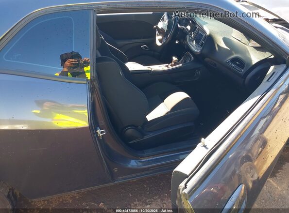 2C3CDZJG2NH215601 2022 DODGE CHALLENGER Black Вид салону спереду