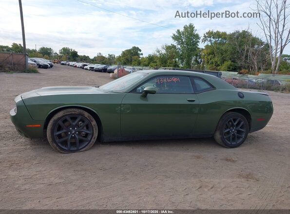 2C3CDZJG4NH251953 2022 DODGE CHALLENGER Green Vista interior trasera