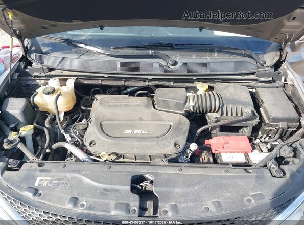 2C4RC1BG2JR144705 2018 CHRYSLER PACIFICA Beige 