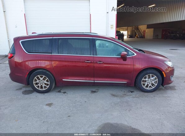 2C4RC1BG2LR125218 2020 CHRYSLER PACIFICA Красный Вид задней части салона