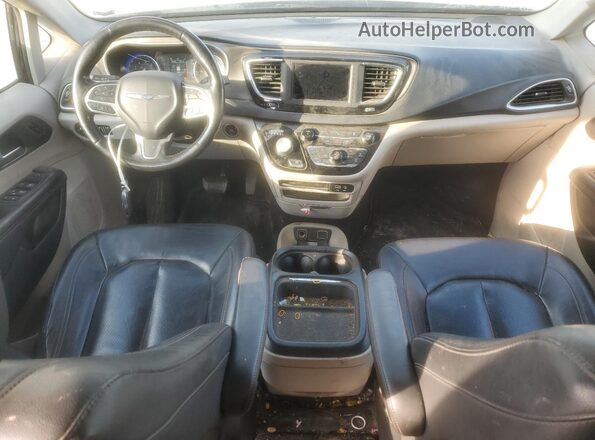 2C4RC1BG3LR172967 2020 CHRYSLER PACIFICA Синий Вид панели приборов