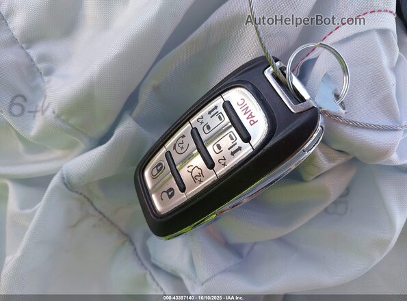 2C4RC1BG5LR173361 2020 CHRYSLER PACIFICA Серый Вид панели приборов