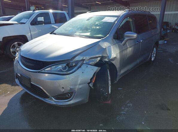 2C4RC1BG5LR173361 2020 CHRYSLER PACIFICA Серый Вид спереди