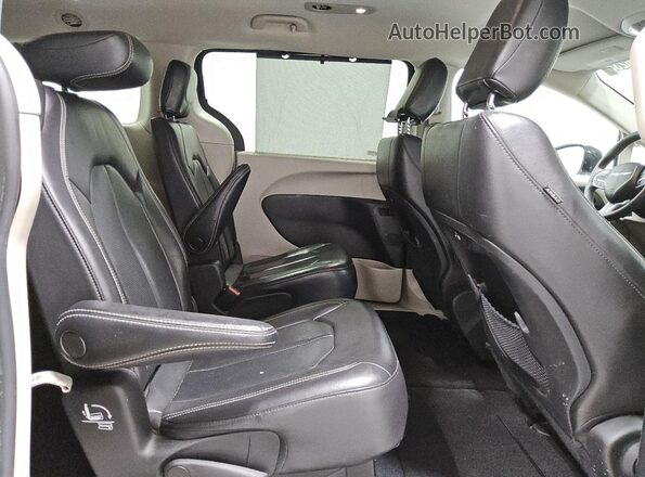 2C4RC1BG6NR114631 2022 CHRYSLER PACIFICA Black 