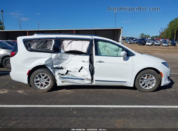 2C4RC1BG7LR280153 2020 CHRYSLER PACIFICA Белый Вид задней части салона