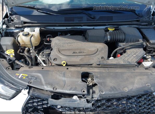 2C4RC1BG7PR508187 2023 CHRYSLER PACIFICA Белый Вид сзади