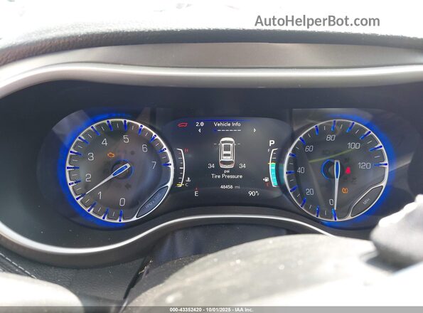2C4RC1BG7PR508187 2023 CHRYSLER PACIFICA Белый Вид задних сидений