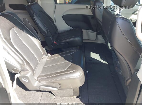 2C4RC1BG7PR508187 2023 CHRYSLER PACIFICA Белый Вид наклейки с VIN-кодом