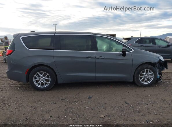 2C4RC1BG7SR540422 2025 CHRYSLER PACIFICA Gray Rear interior view