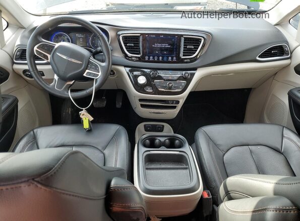 2C4RC1BG8LR210984 2020 CHRYSLER PACIFICA Black Вид панелі приладів
