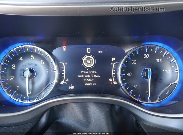 2C4RC1BG8PR535754 2023 CHRYSLER PACIFICA White უკანა სავარძლების ხედი
