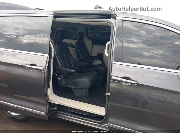 2C4RC1BG9LR149886 2020 CHRYSLER PACIFICA Серый Вид наклейки с VIN-кодом