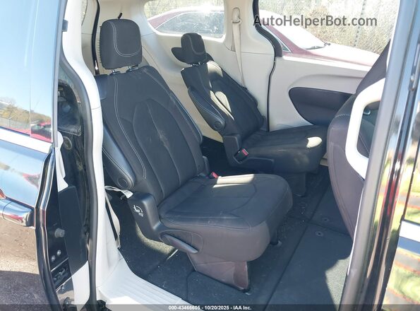 2C4RC1CG3PR531836 2023 CHRYSLER VOYAGER Черный Вид наклейки с VIN-кодом