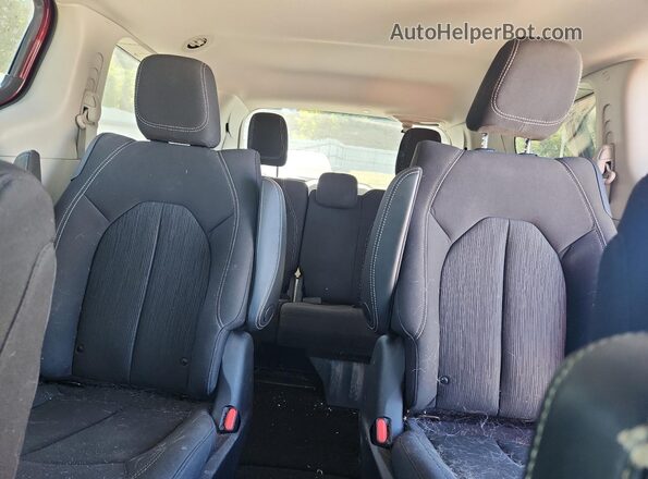 2C4RC1CG4LR102876 2020 CHRYSLER VOYAGER Бордовый Вид задних сидений