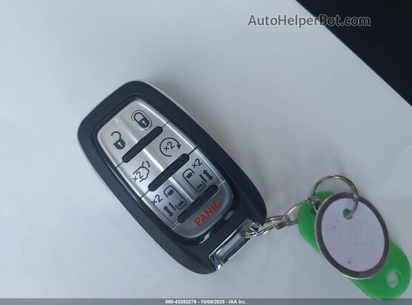 2C4RC1CG8SR521974 2025 CHRYSLER VOYAGER White 