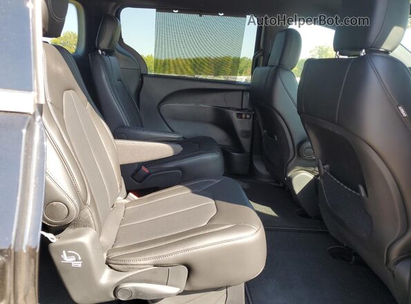 2C4RC1CG9TR161020 2026 CHRYSLER VOYAGER Black 