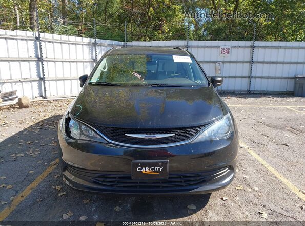 2C4RC1DG1LR156540 2020 CHRYSLER VOYAGER Black ხელსაწყოთა პანელის ხედი