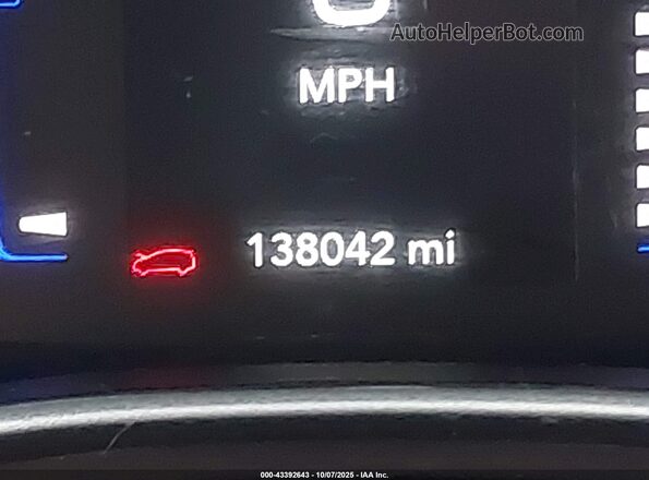 2C4RC1DG1LR264995 2020 CHRYSLER VOYAGER White 