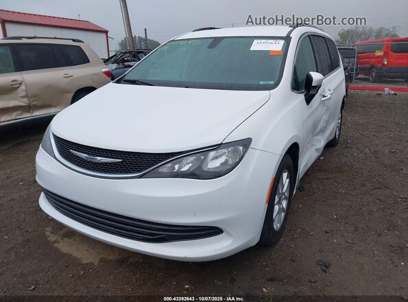 2C4RC1DG1LR264995 2020 CHRYSLER VOYAGER White Передня ліва чверть