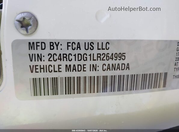 2C4RC1DG1LR264995 2020 CHRYSLER VOYAGER White Вид підкапотного простору