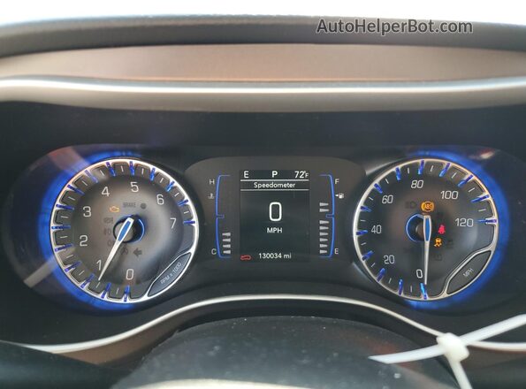 2C4RC1DG2MR520918 2021 CHRYSLER VOYAGER Silver ხელსაწყოთა პანელის ხედი